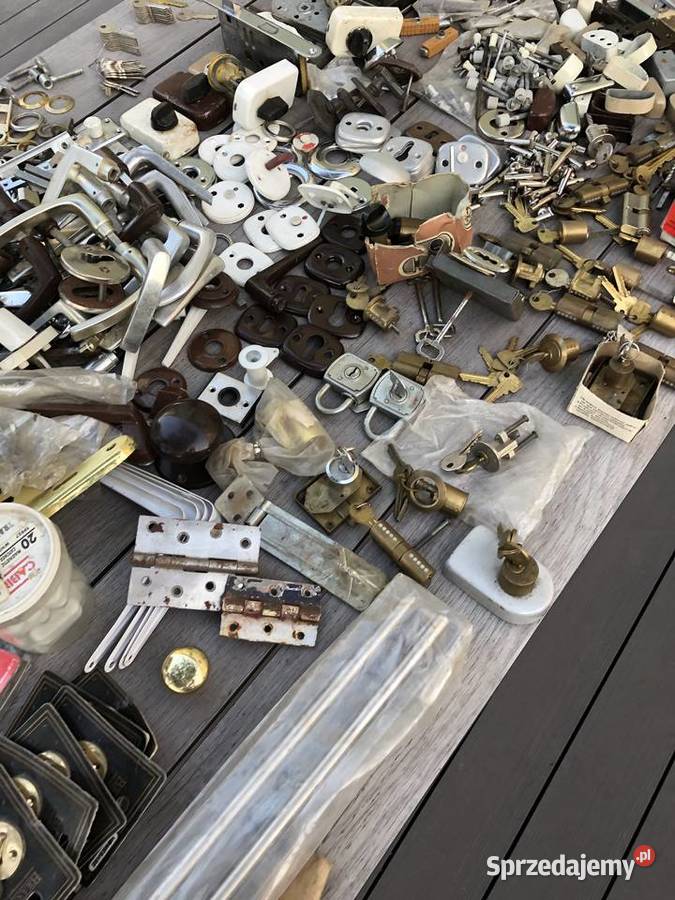 Okucie meblowe zamek zasuwa zestaw starym Dom i Ogród Poznań