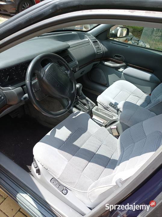 Renault safrane 25 20V automat Youngtimer Niemce