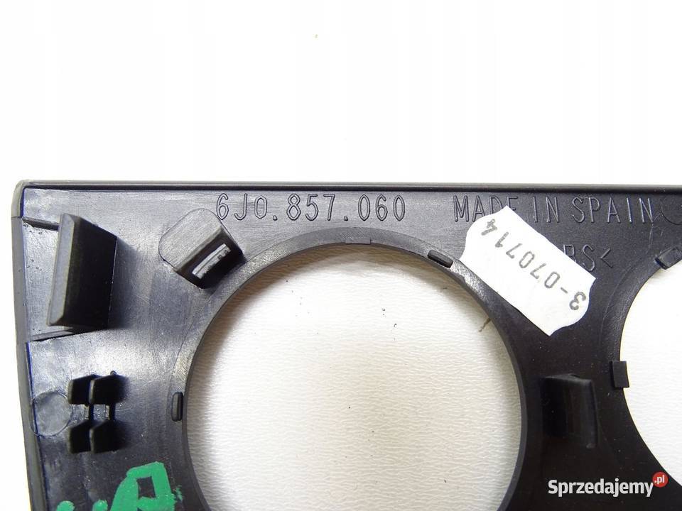 RAMKA PANELU NAWIEWU KLIMATYZACJI 6J0857060 SEAT osobowe