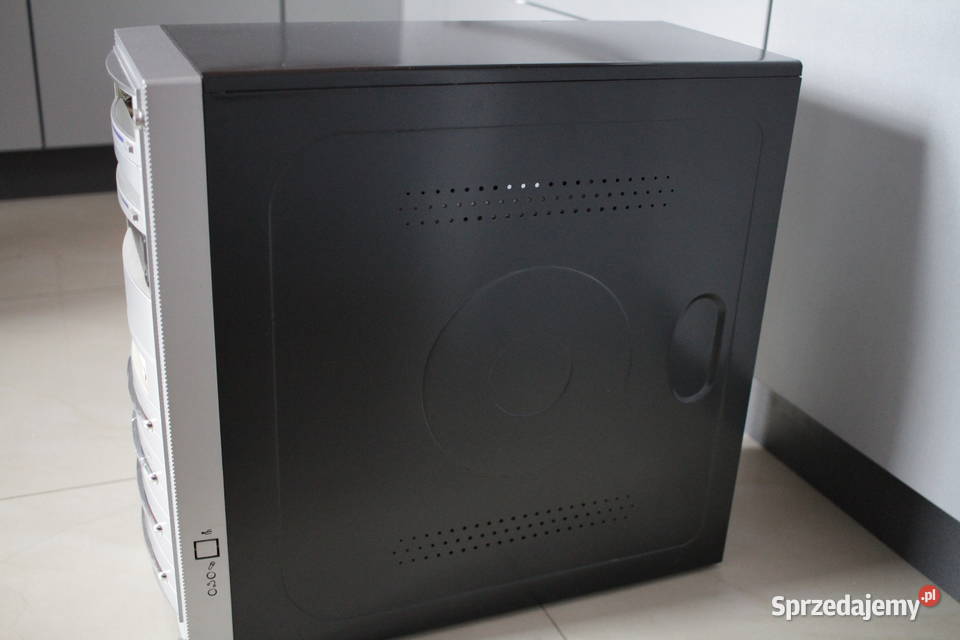 Zestaw komplet komputer monitor klawiatura 3 Toruń sprzedam