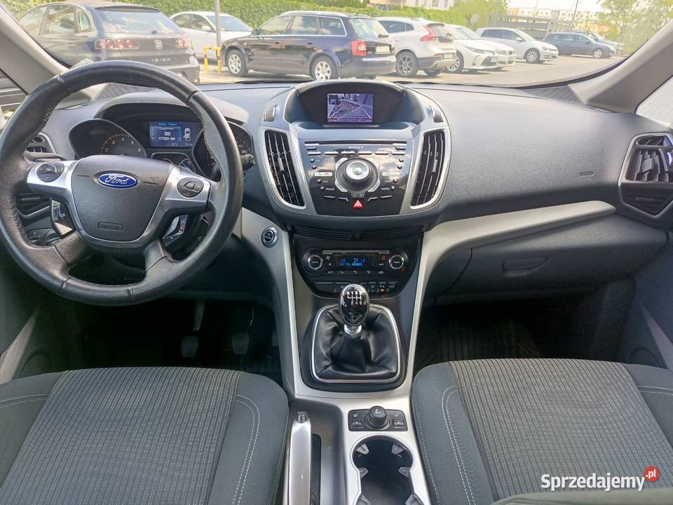 7 Osób Full Opcaja NAWI KAMERA SAM PARKUJE NOWY autoalarm Gniezno