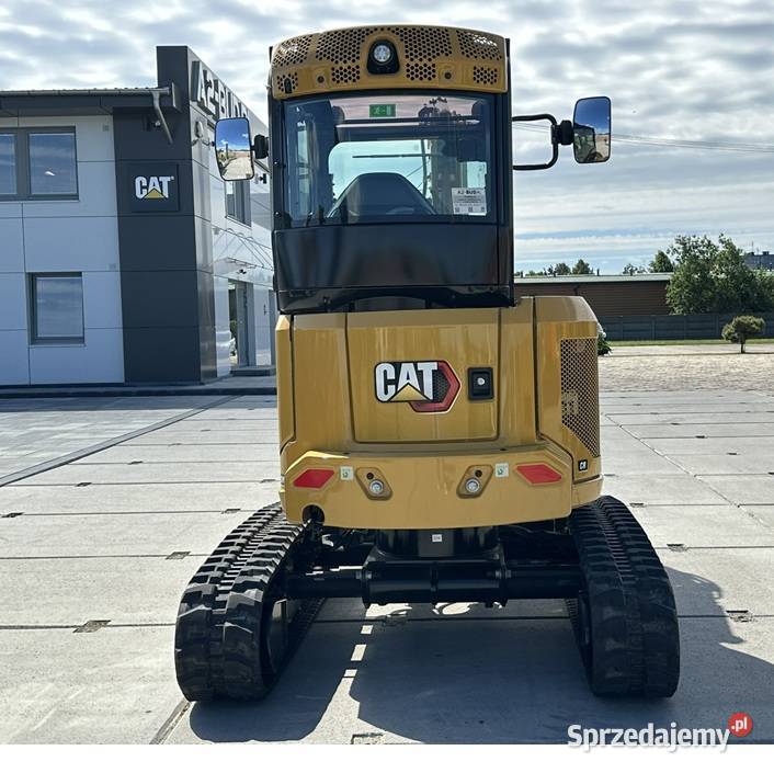 FABRYCZNIE NOWA MINIKOPARKA CATERPILLAR 3027 CR Tuliszków