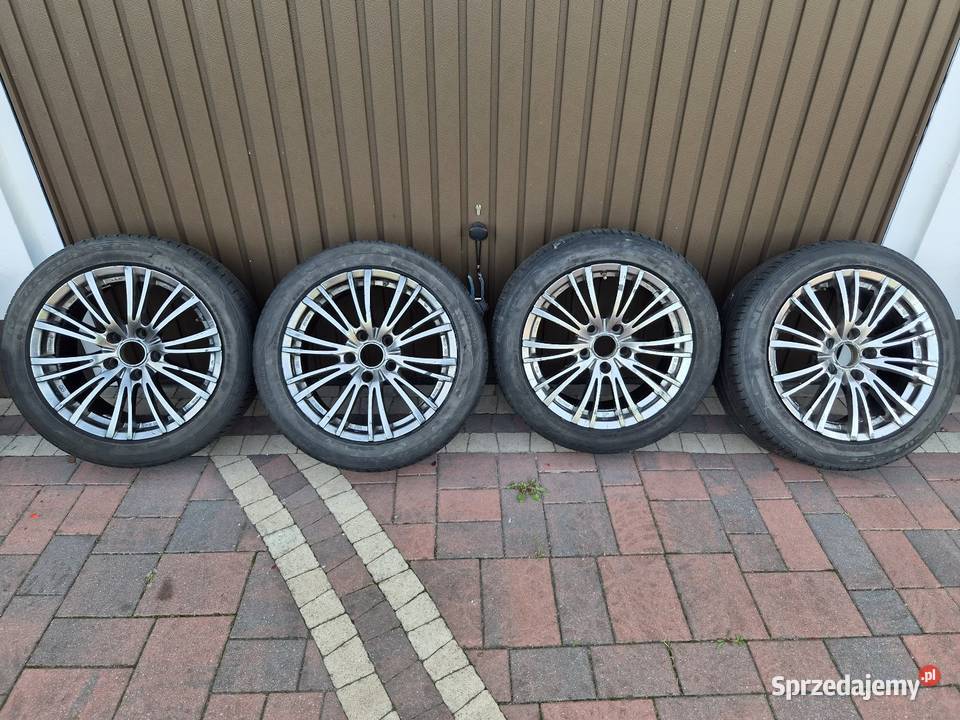 Felgi OZ Racing 17 5x120 8j 2255017
2255017 Samochodowe Rychwał sprzedam
