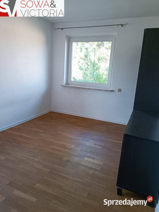 Piętro domu w bocznej uliczce Szczawna Zdroju Szczawno-Zdrój sprzedam