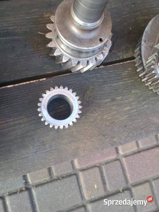 Wzmacniacz momentu ursus c385 kujawsko-pomorskie Lubraniec