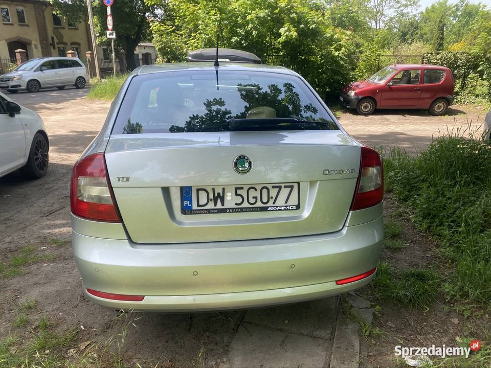 Skoda Octavia 2 piękna srebrny