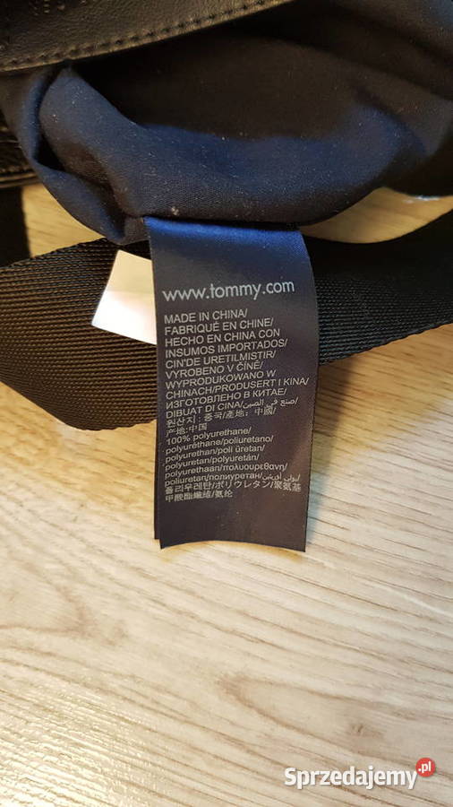 Saszetka torebka listonoszka Tommy Hilfiger śląskie Chorzów