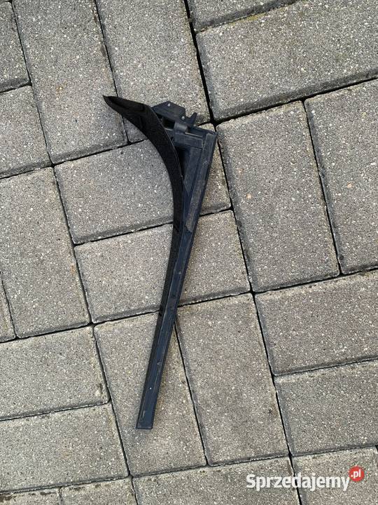 Spoilerlotka szyby bagażnika Lewa Golf 7 Karoseria wielkopolskie Pleszew sprzedam