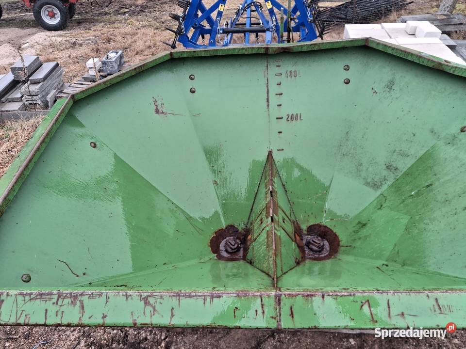 Rozsiewacz nawozu Amazone ZAF 602