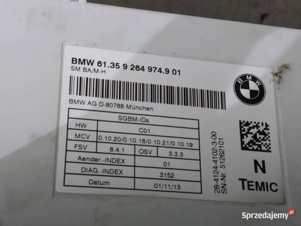 FOTELE KANAPA BOCZKI ELEKTRYCZNE PÓŁSKÓRA Bmw X6 Wyposażenie wnętrza