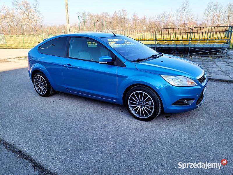 Śliczna benzynowa wesja Focus Słomniki