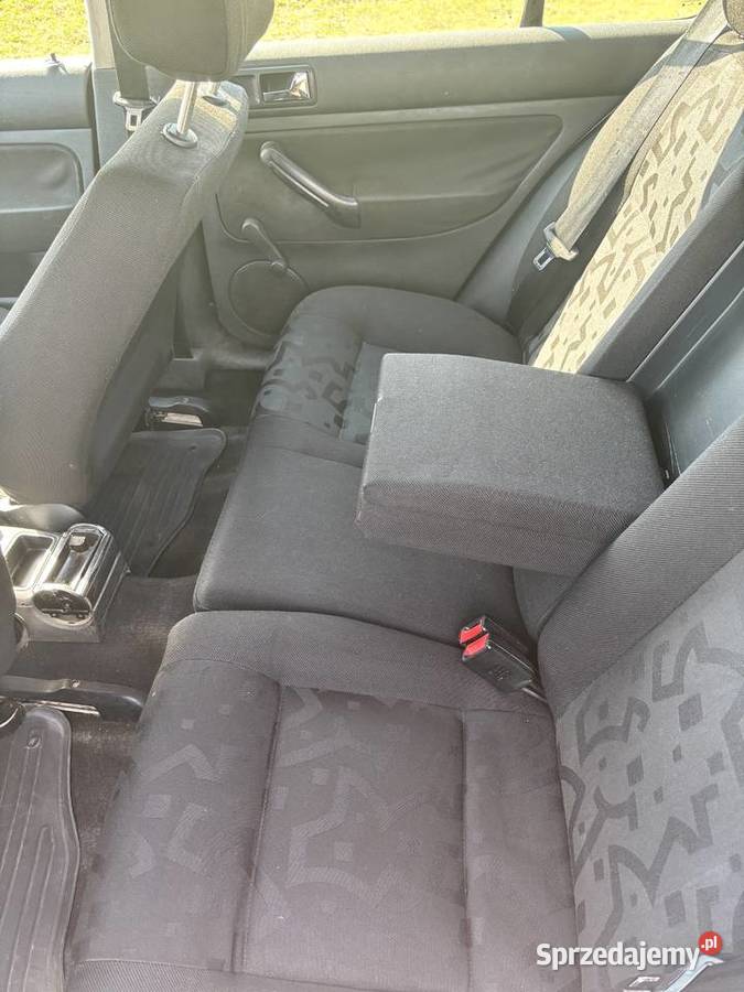 Golf 4 14 benzyna Jasło