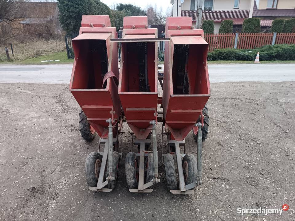 Sadzarka do czosnku Ermes Pneumatyczna 3 rzędowa nieuszkodzony Busko-Zdrój