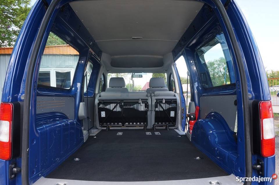 Nieuszkodzony Volkswagen Caddy niebieski Białystok sprzedam