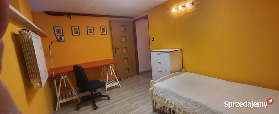 Mieszkanie 1 osoby basement w domku Warszawa sprzedam