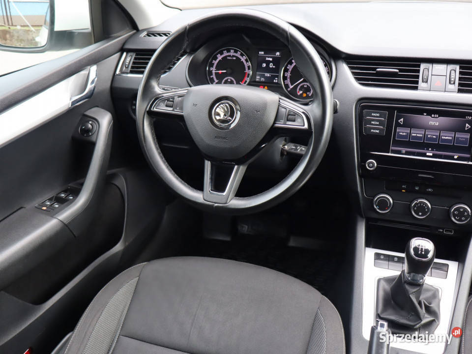 Skoda Octavia 16 TDI isofix Katowice sprzedam