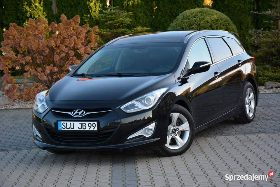 Hyundai i40 123 Przebieg Panorama Ledy Navi nieuszkodzony i40 Ostrów Mazowiecka sprzedam