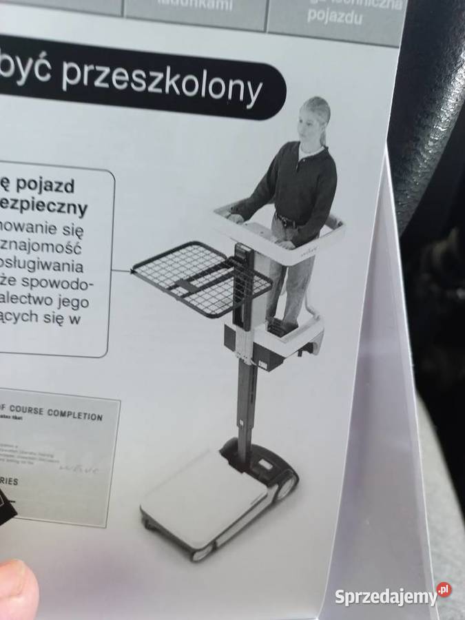 Wózek teleskopowy Crown Ostrowiec Świętokrzyski