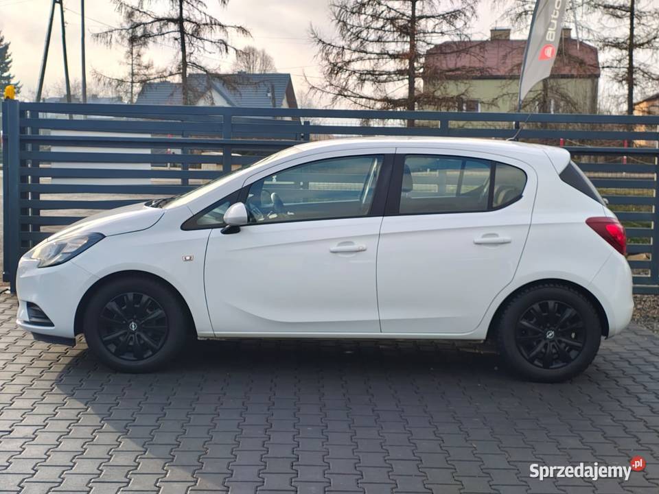 Opel CorsaE super stan salon Polska 70 centralny zamek Iwonicz