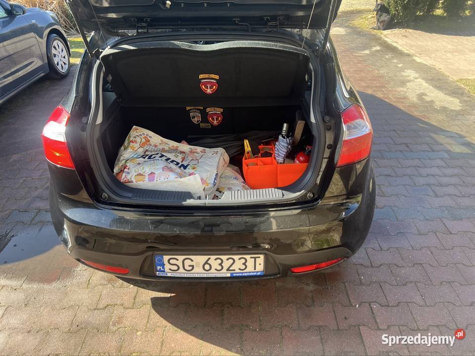 KIA RIO 2013 11 crdi poldki salon 115 elektryczne lusterka Rio Pyskowice sprzedam