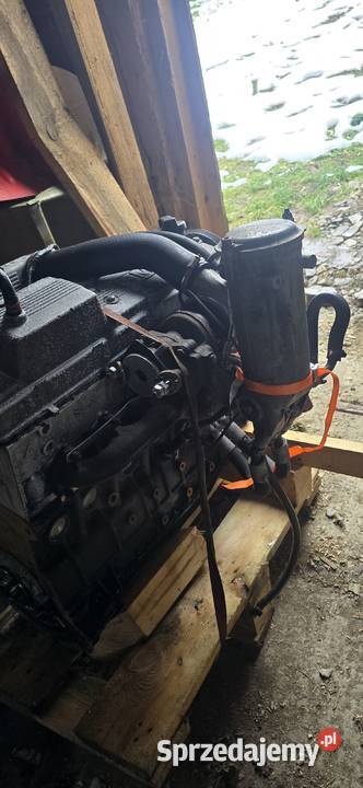 Sprzedam silnik BMW 25 tdi Lesko