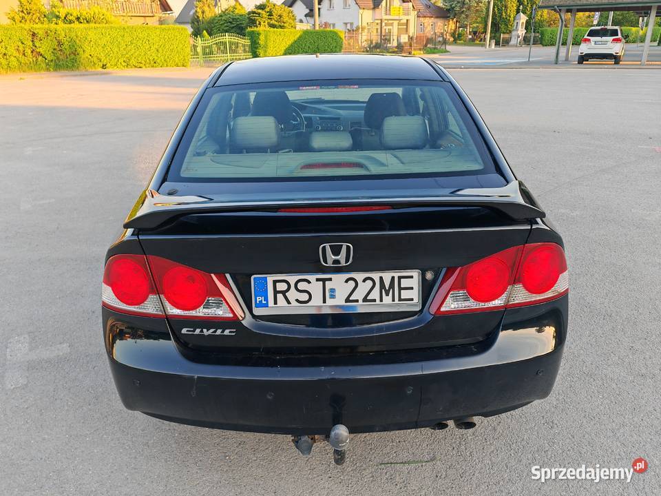 Honda Civic 8 VIII sedan 18 vtec LPG 2 komplety