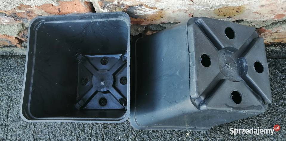 Doniczki produkcyjne P13 13x13x13 135L NOWE śląskie Siewierz