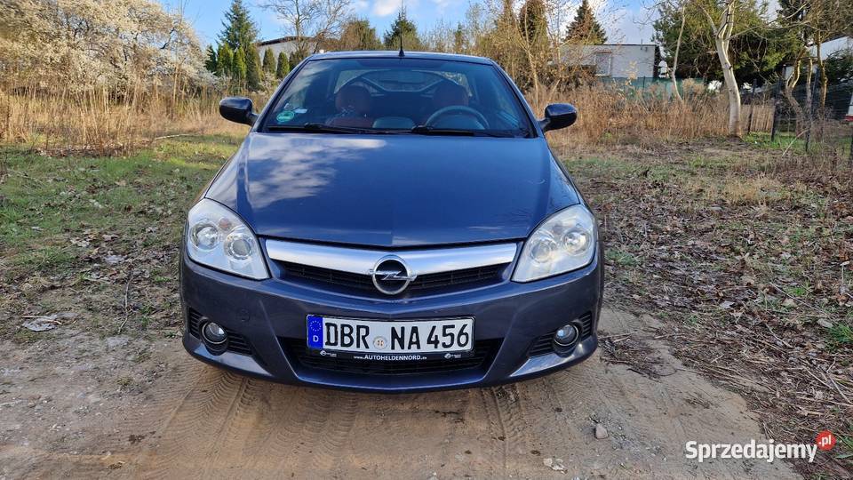OPEL TIGRA TWINTOP 2007r 14 benzyna elektryczne lusterka Bydgoszcz sprzedam