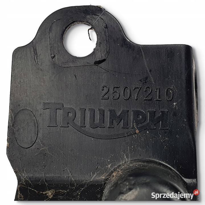 PRAWA OSŁONA BOCZNA Triumph Speed Triple 1050 Elementy nadwozia