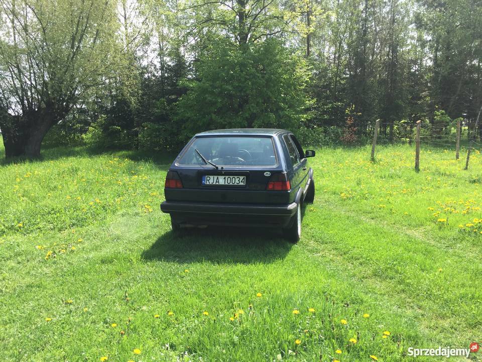 Volkswagen golf mk2 16 na gaźniku Motoryzacja