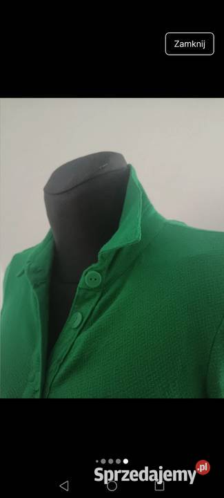 Sukienka zielona zapinana na guziki z długi Krosno