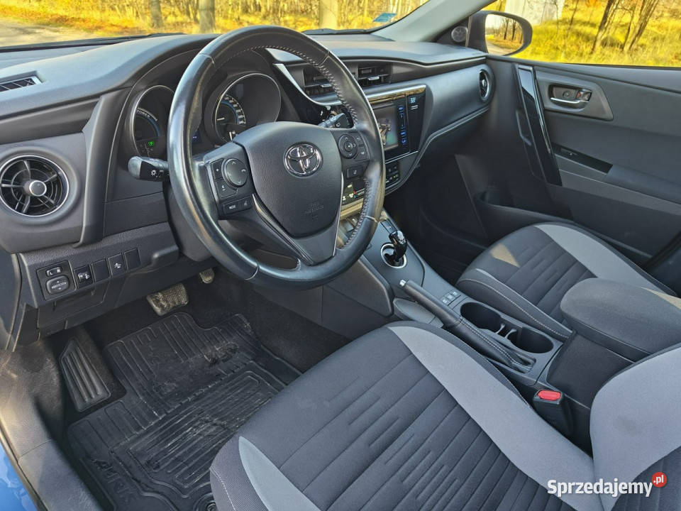 Toyota Auris Hybryda II 2012 Karczew