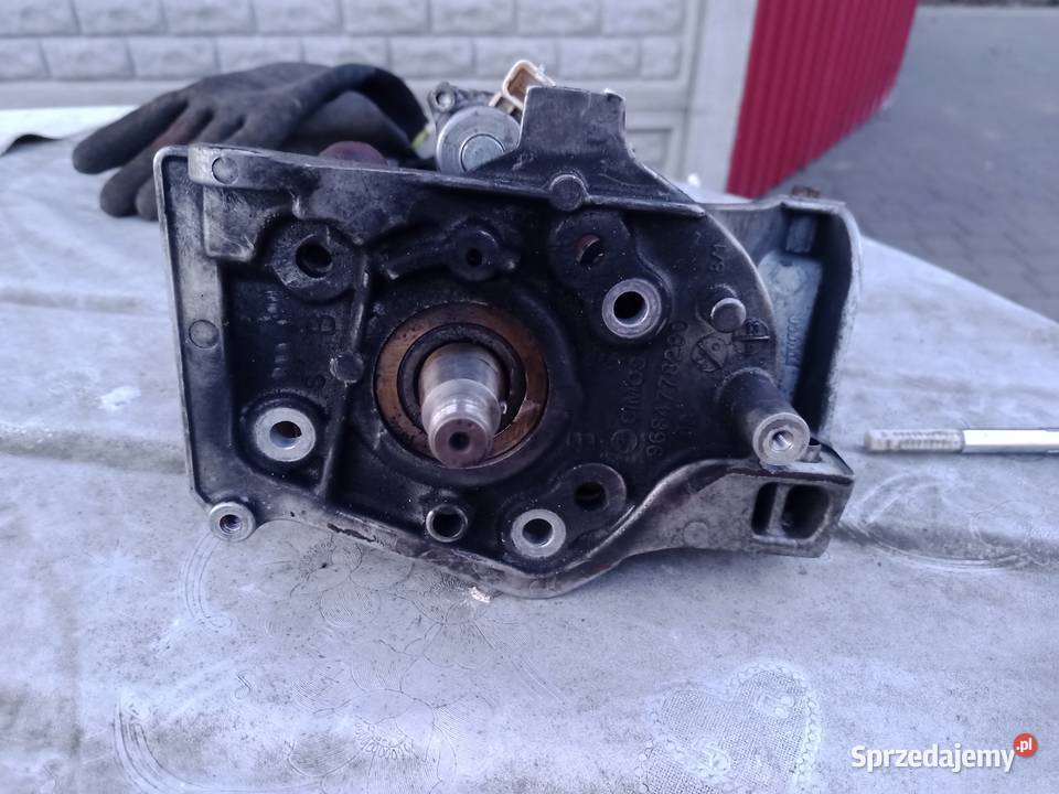 POMPA WTRYSKOWA PEUGEOT 207 208 308 508 16 EHDI Tuliszków