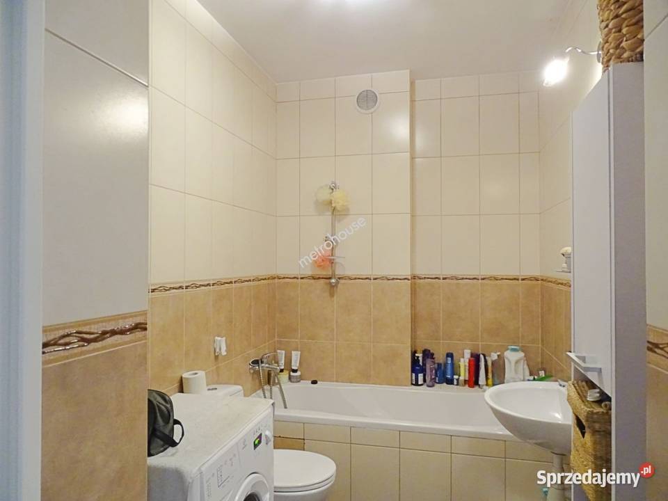 Mieszkanie z 2008r50m22posobna kuchniabalkon blok dolnośląskie Wrocław