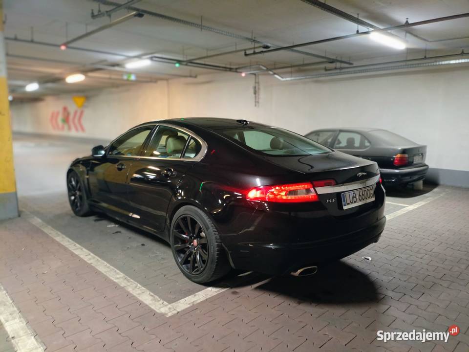 Jaguar xf nieuszkodzony