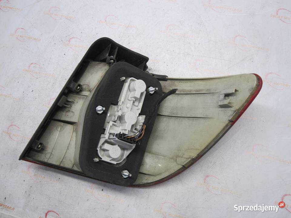 MERCEDES W245 09r lampa lewa tył A1698202564 Lampy tylne