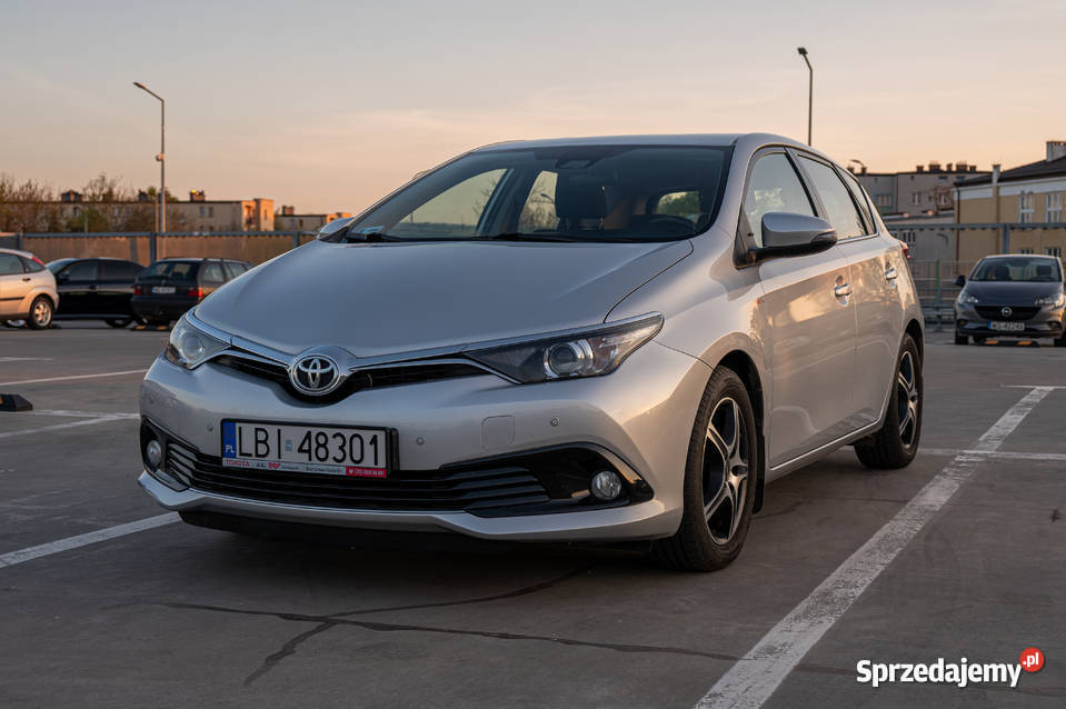 Toyota Auris 16 D4D Premium manualna Biała Podlaska