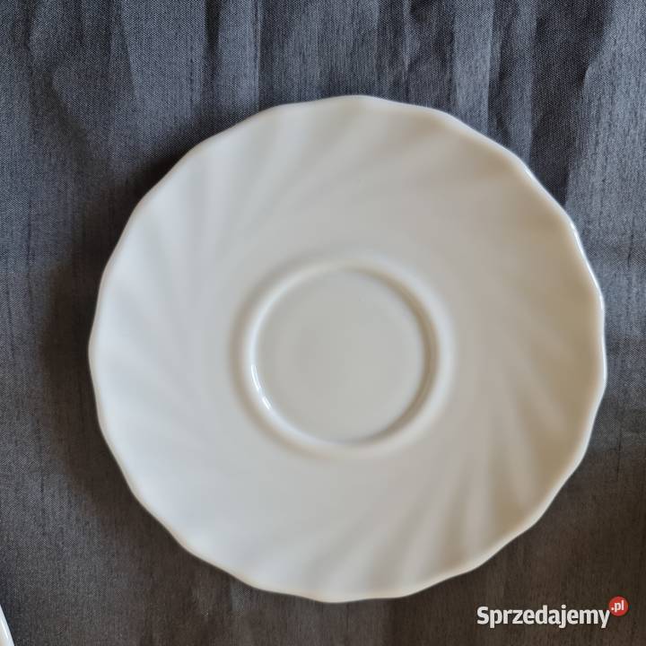 Filiżanki ze spodkiem ARC FRANCE Warszawa