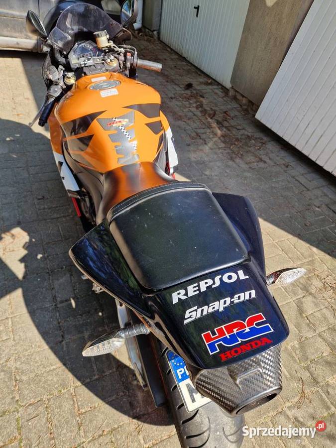 Honda CBR 1000RR Repsol sc57 yoshimura PC3