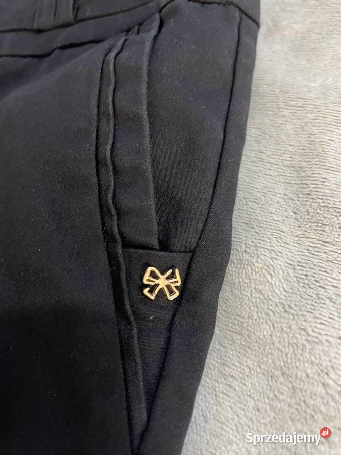Spodnie czarne garniturowe eleganckie Spodnie podkarpackie sprzedam