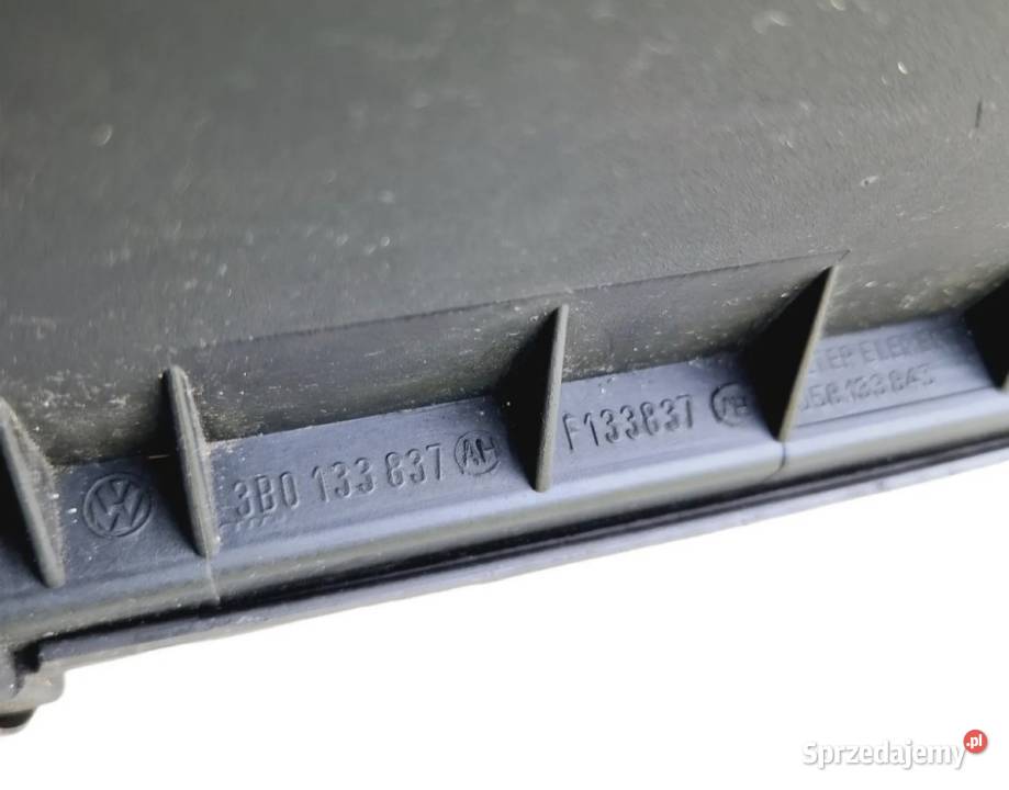 OBUDOWA FILTRA POWIETRZA PASSAT B5 FL SUPERB 18 świętokrzyskie Działoszyce