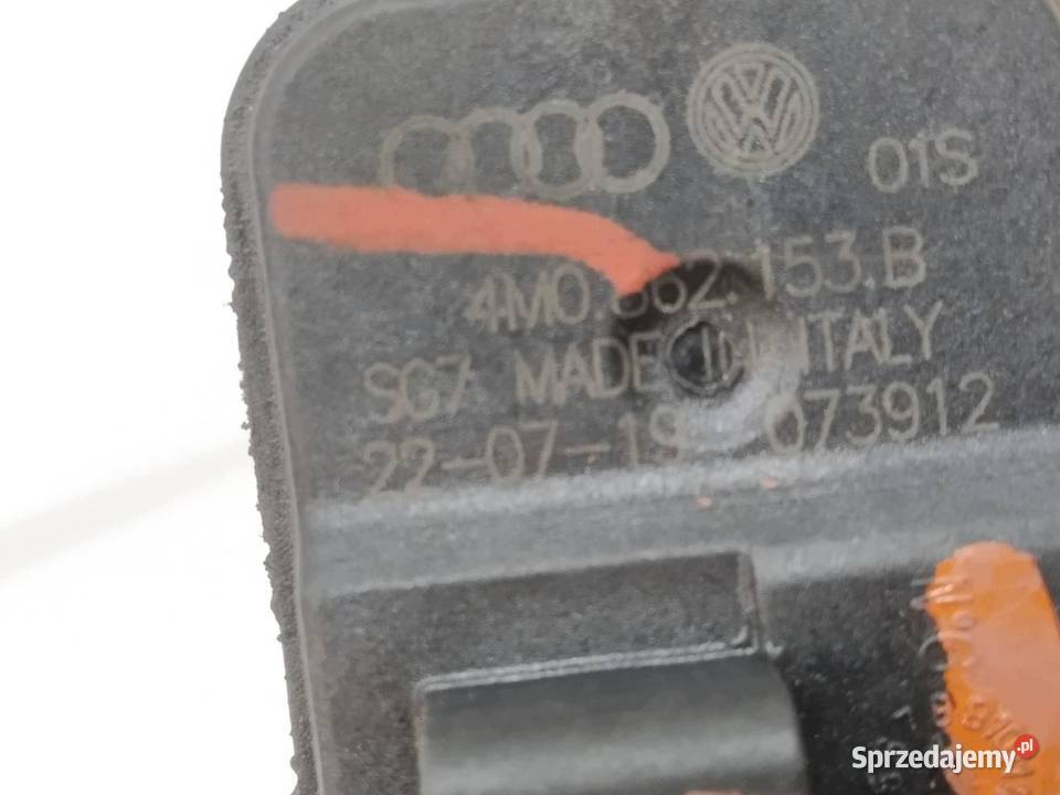 SIŁOWNIK KLAPKI WLEWU PALIWA 4M0862153B Audi A6