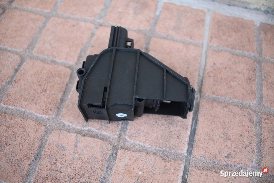 SIŁOWNIK KLAPKI WLEWU PALIWA FORD MONDEO MK4