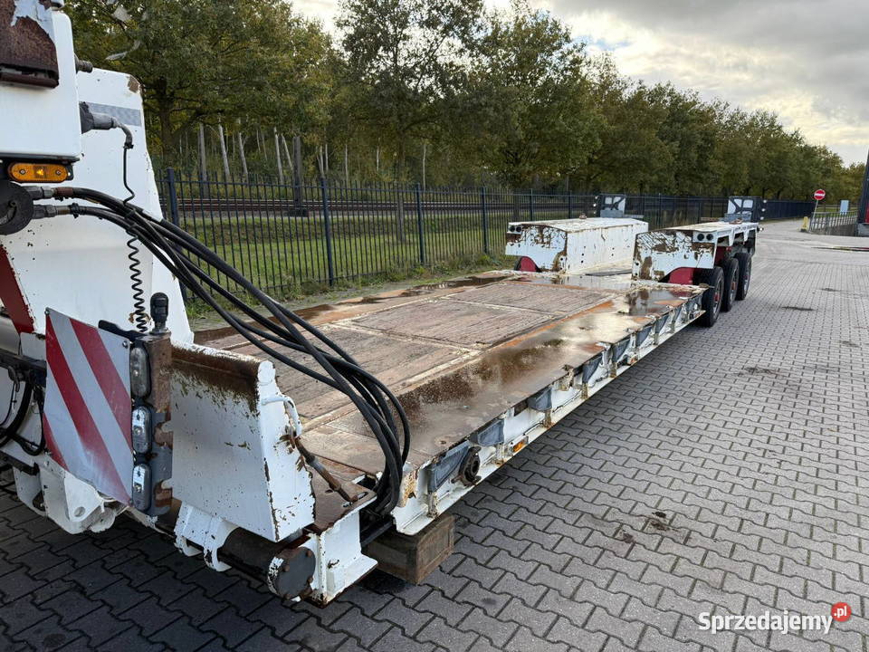 Naczepa Tiefbett 3 osiowa do przewozu maszyn więcej niż 2 Warszawa