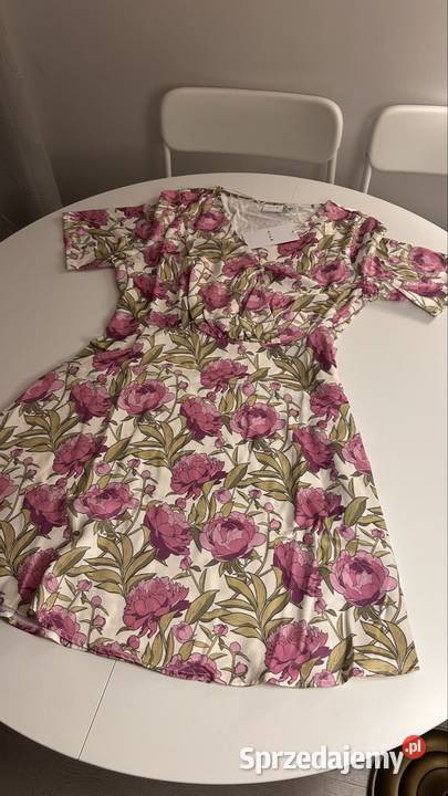 Nowa sukienka w kwiaty VILA rozmiar 38 M Moda i Styl Szczecin