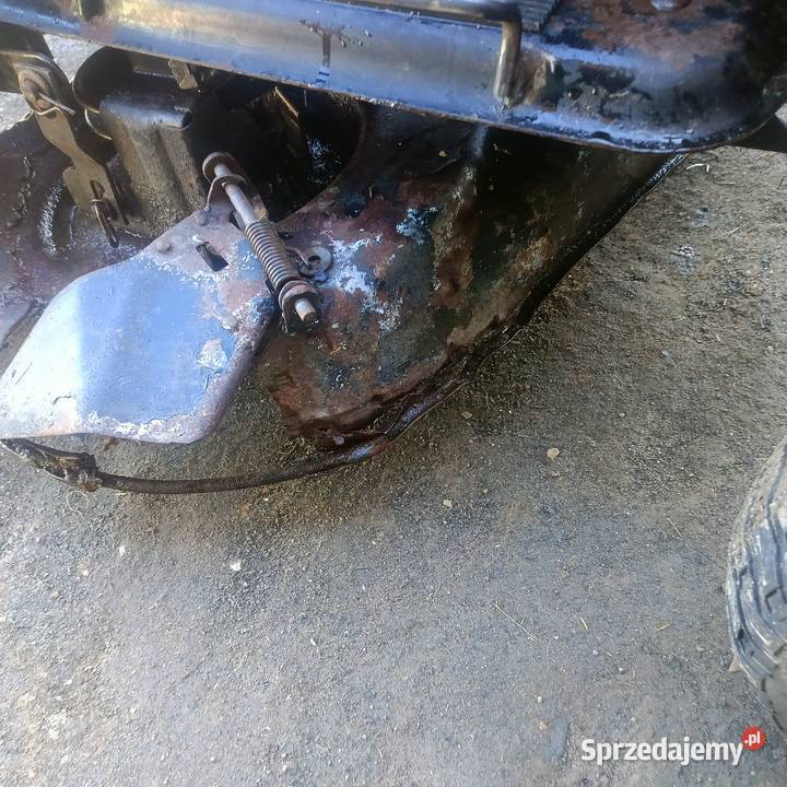 Kosiarka traktorek uszkodzony silnik urwana Ogród dolnośląskie sprzedam