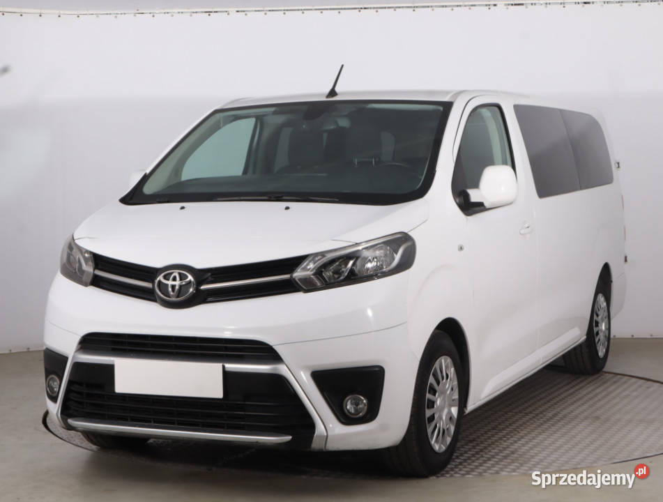 Toyota ProAce Verso 20 D4D czujnik parkowania Piaseczno