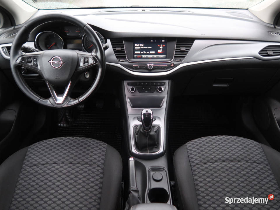 Opel Astra 16 CDTI 81KM Astra Katowice