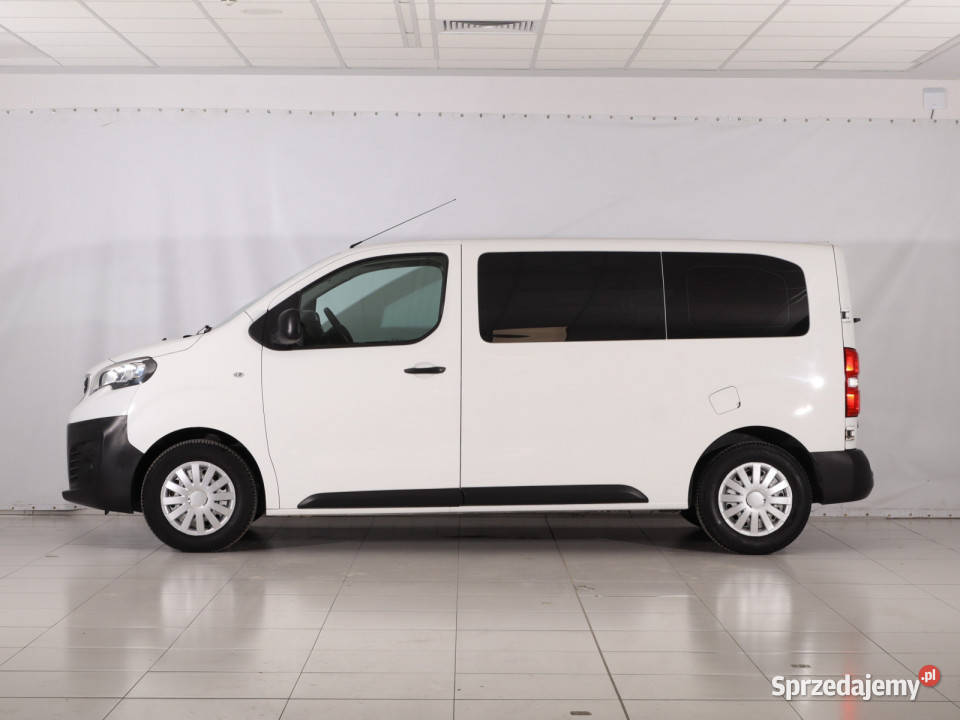 Peugeot Expert 16 BlueHDi Rok produkcji 2018 Piaseczno