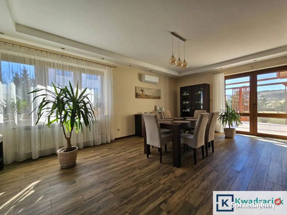 Dom wolnostojący 1345m2 Żarnowiec podkarpackie